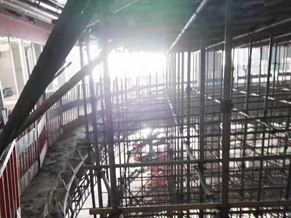沈陽雙排腳手架的兩端設置有哪些要求？